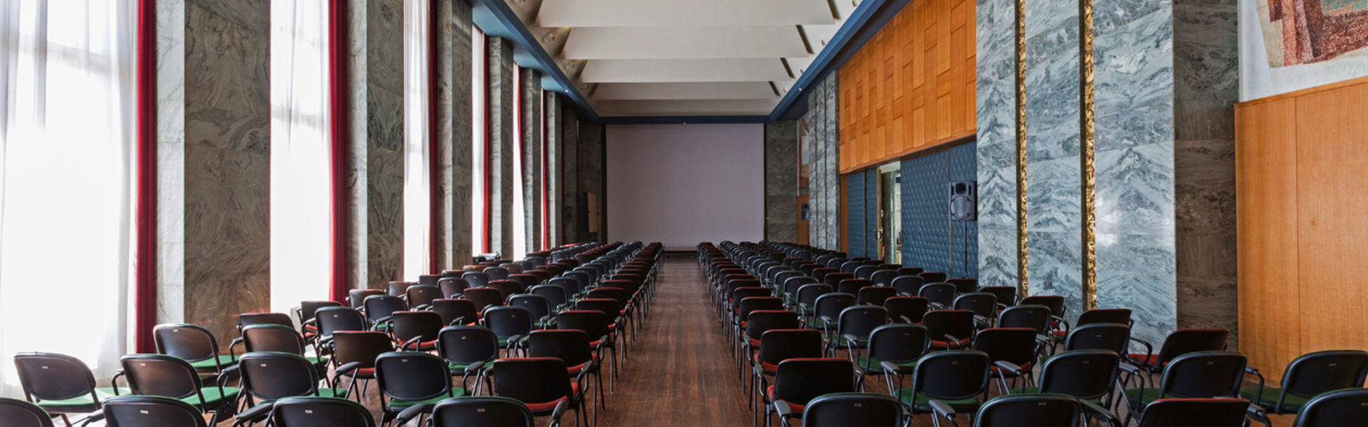 sala de conferencias 01