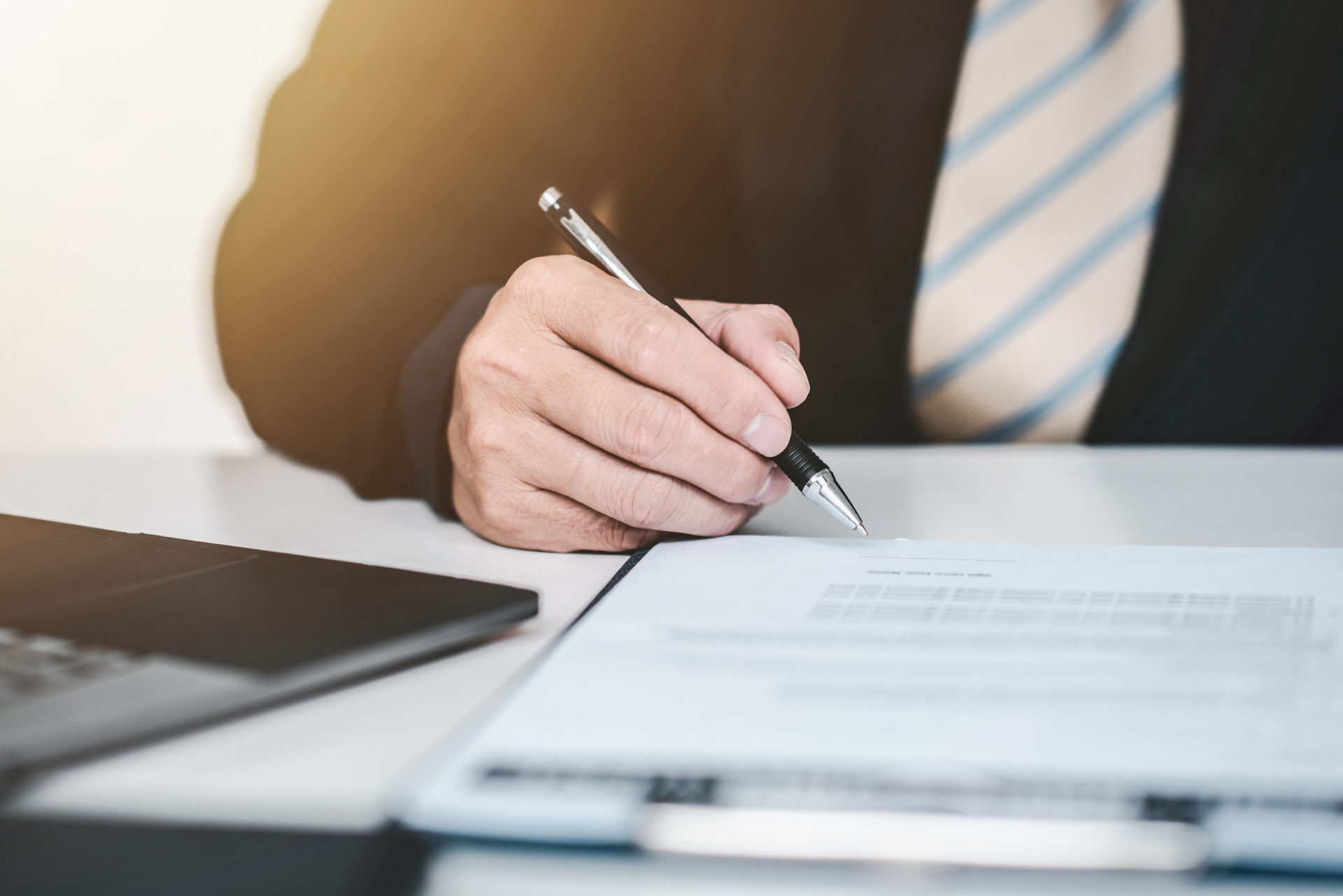 Por que as melhorias nas finanças públicas nem sempre melhoram a prestação de serviços ao cidadão?