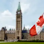 A supervisão política resolverá o problema dos salários do governo canadiano?