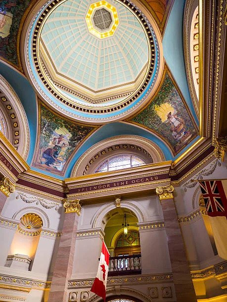 Dentro da rotunda da Columbia Britânica
