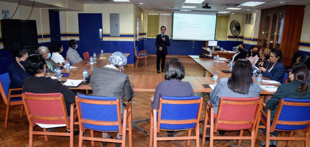 FreeBalance change management workshop with government